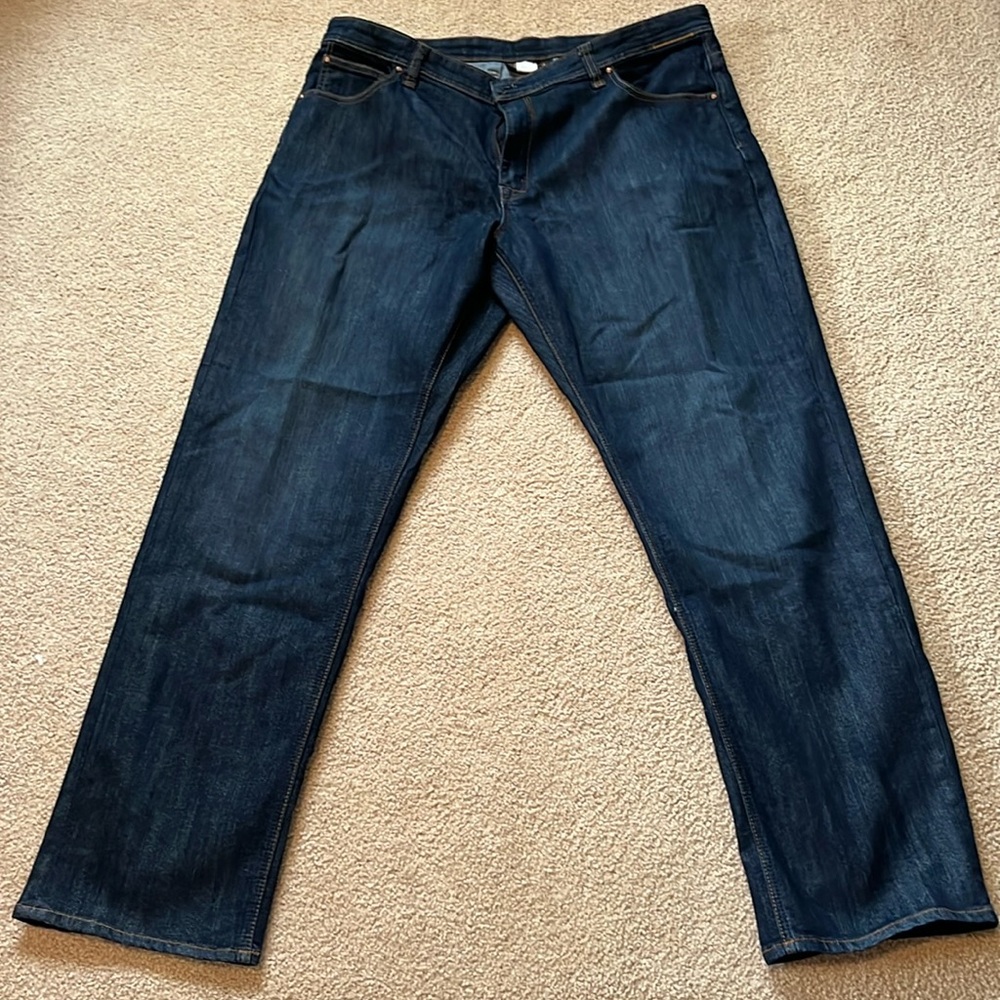 Marmot men’s denim jeans size 40 in excellent condition